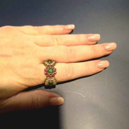 Silver women's ring with semi-precious stones used, size 60