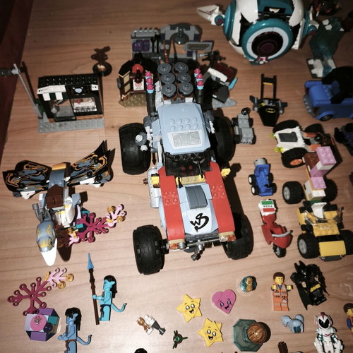 Lego various pieces used, authentic and non-authentic