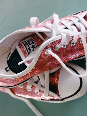 Converse All Star αθλητικά σαν καινούργια, νούμερο 37.5, ροζ με παγιέτες