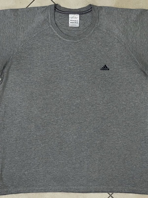 Adidas T-shirt grey melange with classic logo embroidery size XL