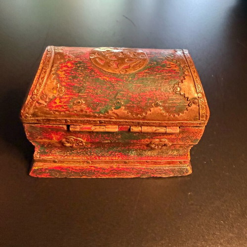 Vintage handmade jewelry box used with brass details