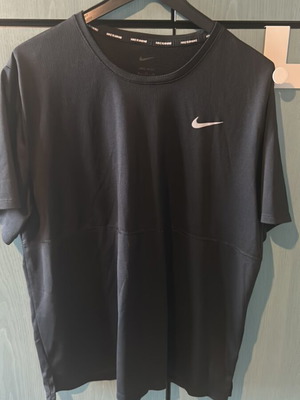 Nike T-shirt running dri fit καινούργιο, XL, μαύρο