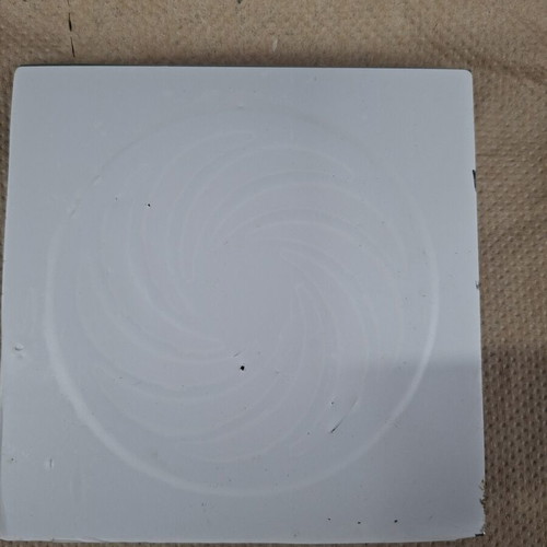 Ορειχάλκινη σχάρα σιφωνιού δαπέδου Valsir 12x12cm με βαλβίδα, καινούργια