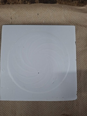 Ορειχάλκινη σχάρα σιφωνιού δαπέδου Valsir 12x12cm με βαλβίδα, καινούργια