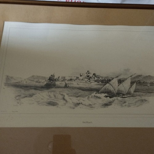 Engravings in wooden frame set of 3 like new