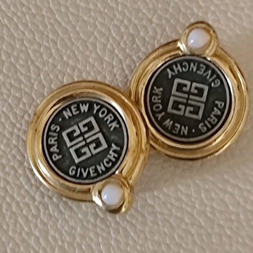 Givenchy clip earrings like new, gray and gold tone