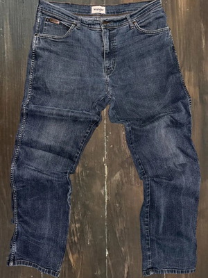 Wrangler classic men's jeans Texas used, size W36 L32, blue