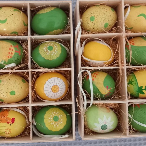 Easter natural eggs hand-painted like new, pack of 33 with box