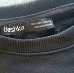 Bershka oversized black sweatshirt size small like new