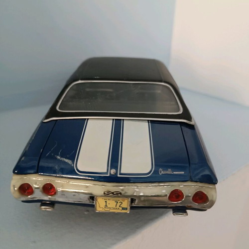 Chevrolet Chevelle SS 454 1972 1:18 scale car model used