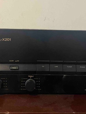 Sansui AU-X201 amplifier used