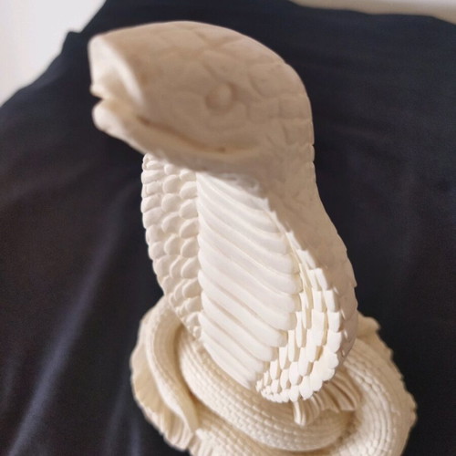 Alabaster snake figurine like new