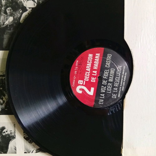 Gramophone records used, two pieces, speeches of Fidel Castro in Cuba