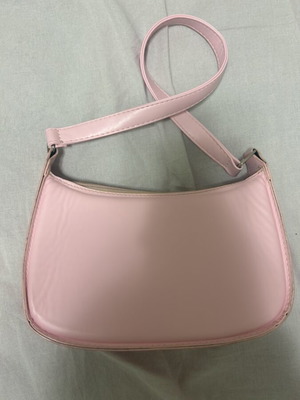 Pink shoulder bag like new