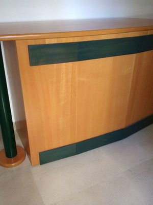 Reception desk used, length 1.60 m, height 80 cm
