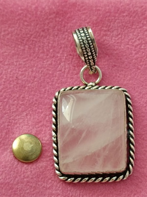 Silver motif 925 with rose quartz stone