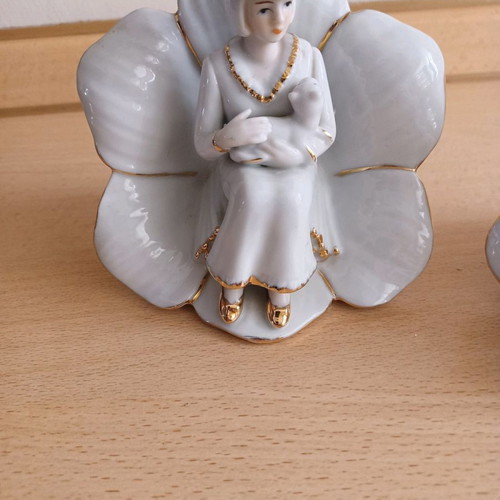 Porcelain vintage couple set used