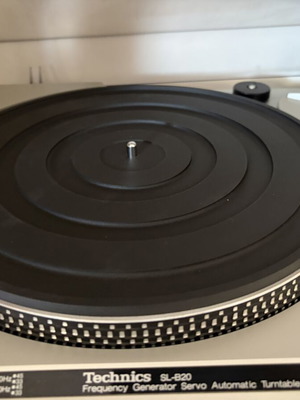Technics ηχοσύστημα μεταχειρισμένο, 7 τεμάχια με ενισχυτή και πικάπ