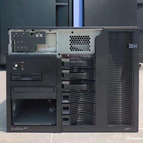 IBM Netfinity 5500 Server Rack with Dual Pentium II 400MHz