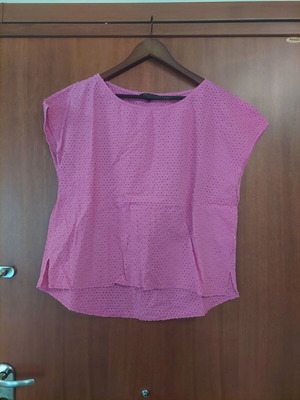 Pink blouse like new, sizes L and M