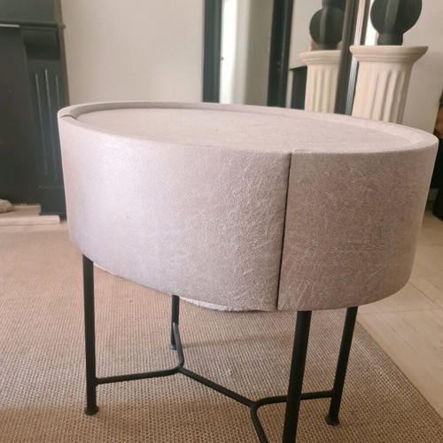 Side tables minimal style like new, set of 2, large