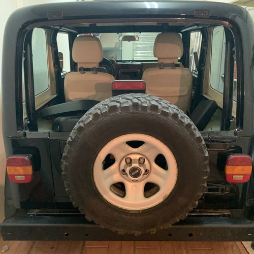 Jeep Wrangler μεταχειρισμένο 2002, 5.7L Hemi, αυτόματο, μαύρο SUV