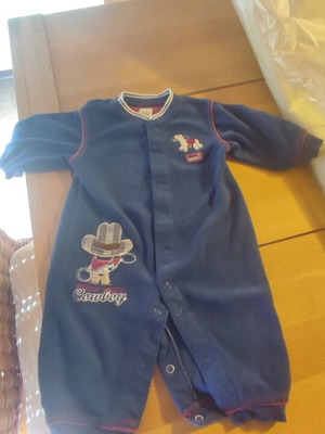 Carter's fleece baby onsie for 6 months like new