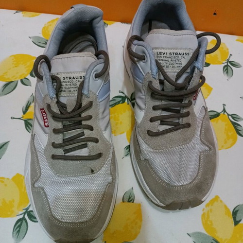 Levi's leather sneakers size 39 used, sport style, beige