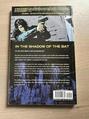 Gotham Central Book 1: In The Line of Duty (TPB) like new