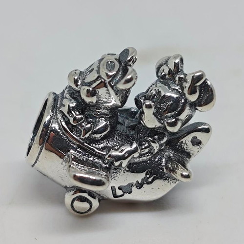 Mickey and Minnie Love Disney S925 Silver Charm like new