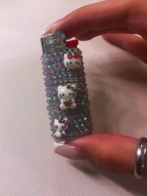 Hello Kitty bedazzled αναπτήρας καινούργιο