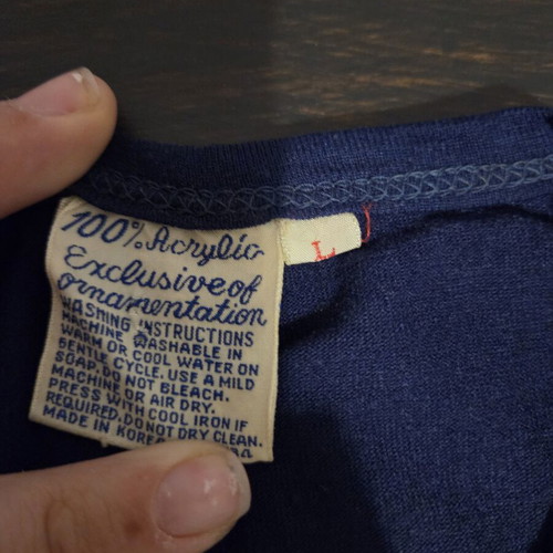 Acme blue t-shirt with embroidered design, like new, size L