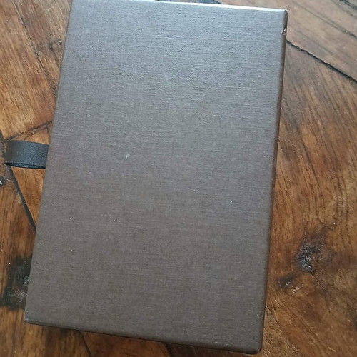 Louis Vuitton 2009 agenda refills new in box