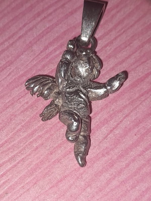 950 Sterling Silver Angel Pendant like new
