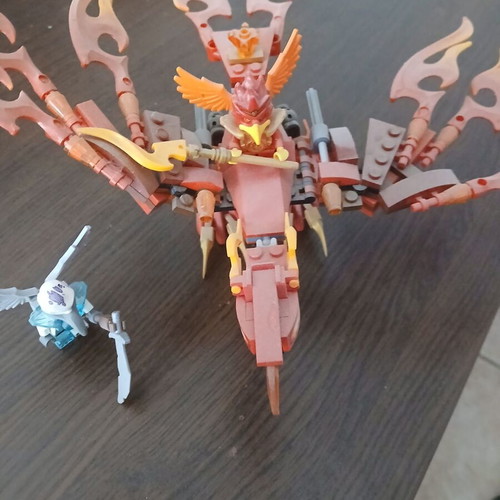 Lego Legends of Chima Flinx's Ultimate Phoenix set used with box