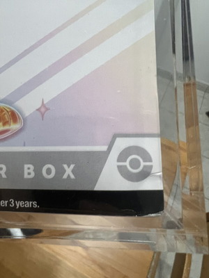 Prismatic Evolution ETB sealed