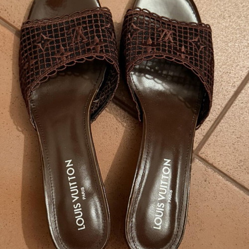 Louis Vuitton mules with low heel, new, brown, size 41