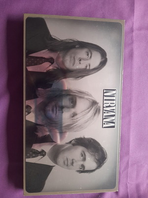 Nirvana With The Lights Out box set 3 CD + 1 DVD like new, rock