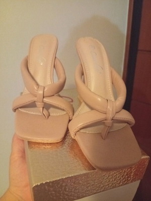 Nude camel sandals new with 9 cm heel