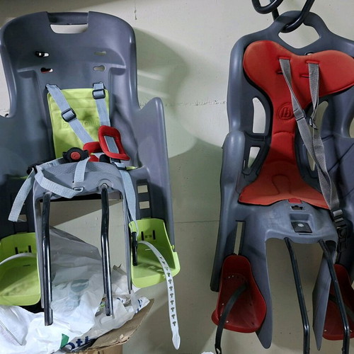 Bellelli and Polisport bicycle seats used