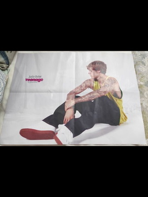 Αφίσα διπλής όψεως με Justin Bieber και Billie Eilish σαν καινούργια