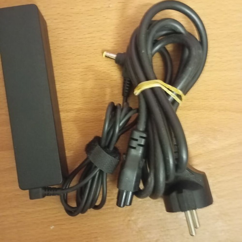 Fujitsu laptop charger original
