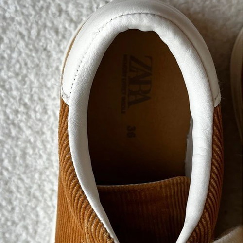 Zara brown corduroy sneakers, size 36