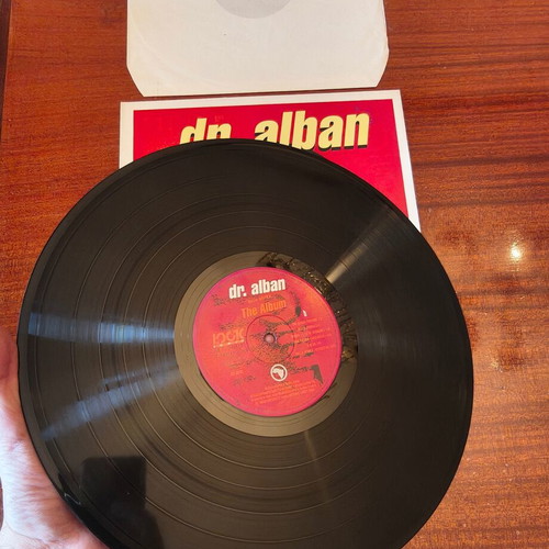 Vinyl records used, 3-pack 90s Eurodance and reggae vibes