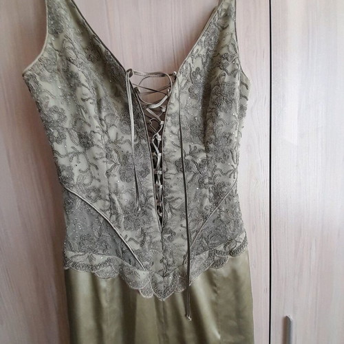 Ball gown dress like new, green color, mermaid style, size S