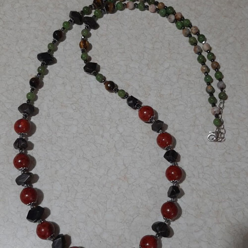 Necklace with coral, bronzite, jade, tiger's eye and jasper in 925 silver new