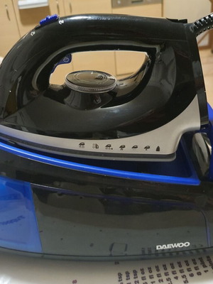 Σύστημα σιδερώματος ατμού Daewoo DSG-198L-DF 2250W