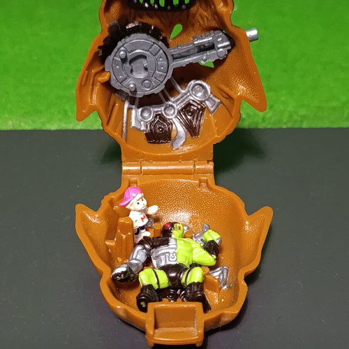 Mighty Max Skull Warrior Horror Head micro set used, rare 1992