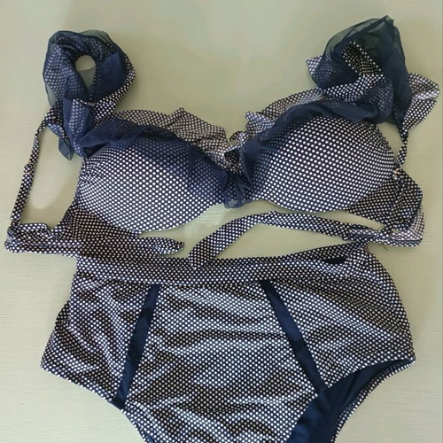 Sogno D'oro Italian swimsuit used, pin-up design with ruffles