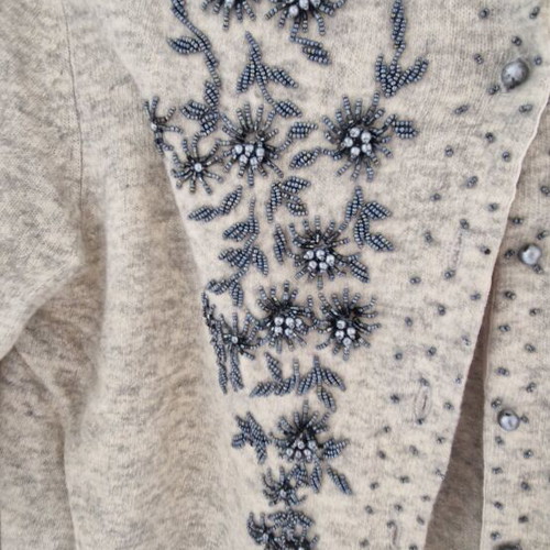 Knitted cardigan like new beige-gray with silver pearl buttons